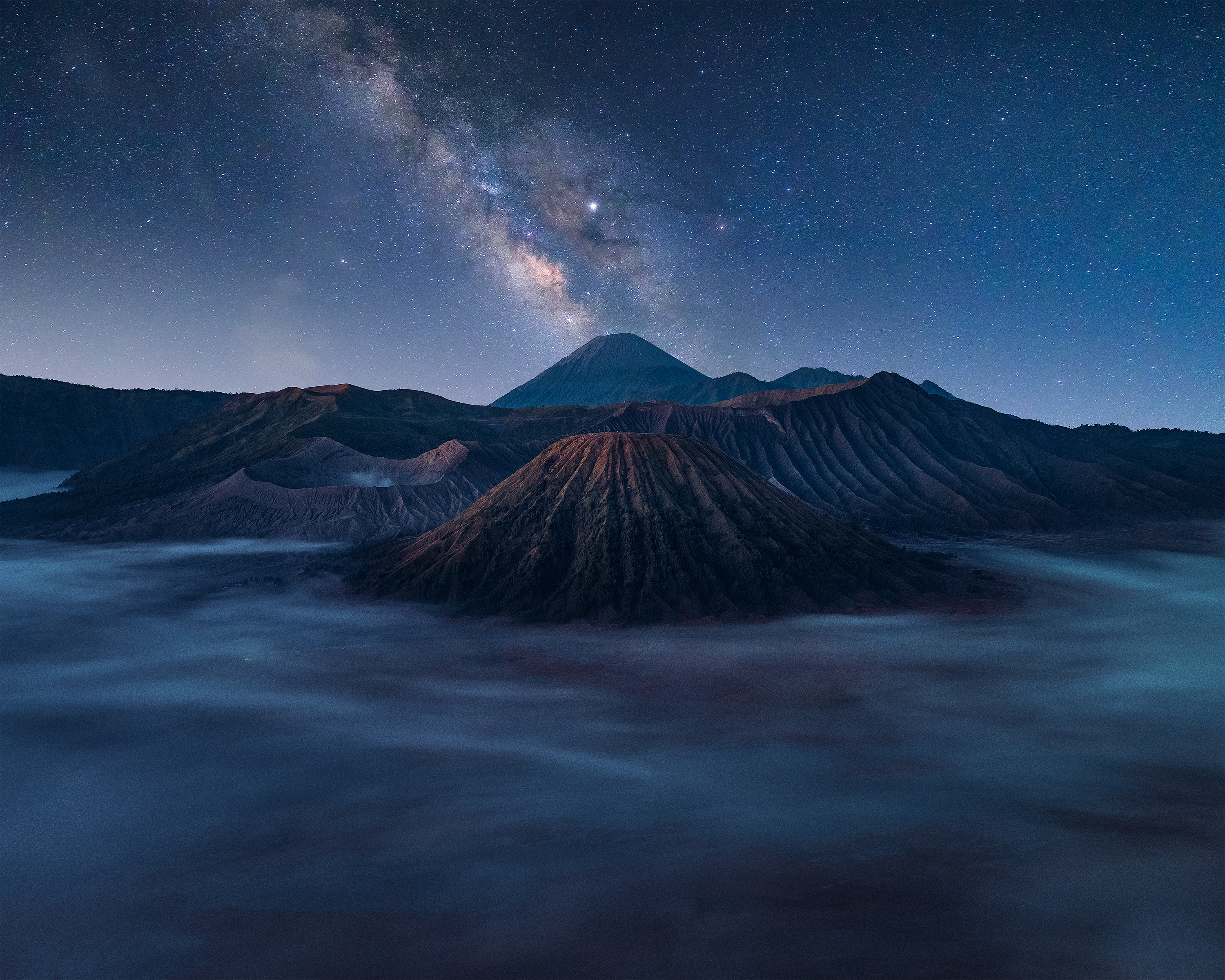 1242x2688 Resolution Mount Bromo HD Iphone XS MAX Wallpaper - Wallpapers Den