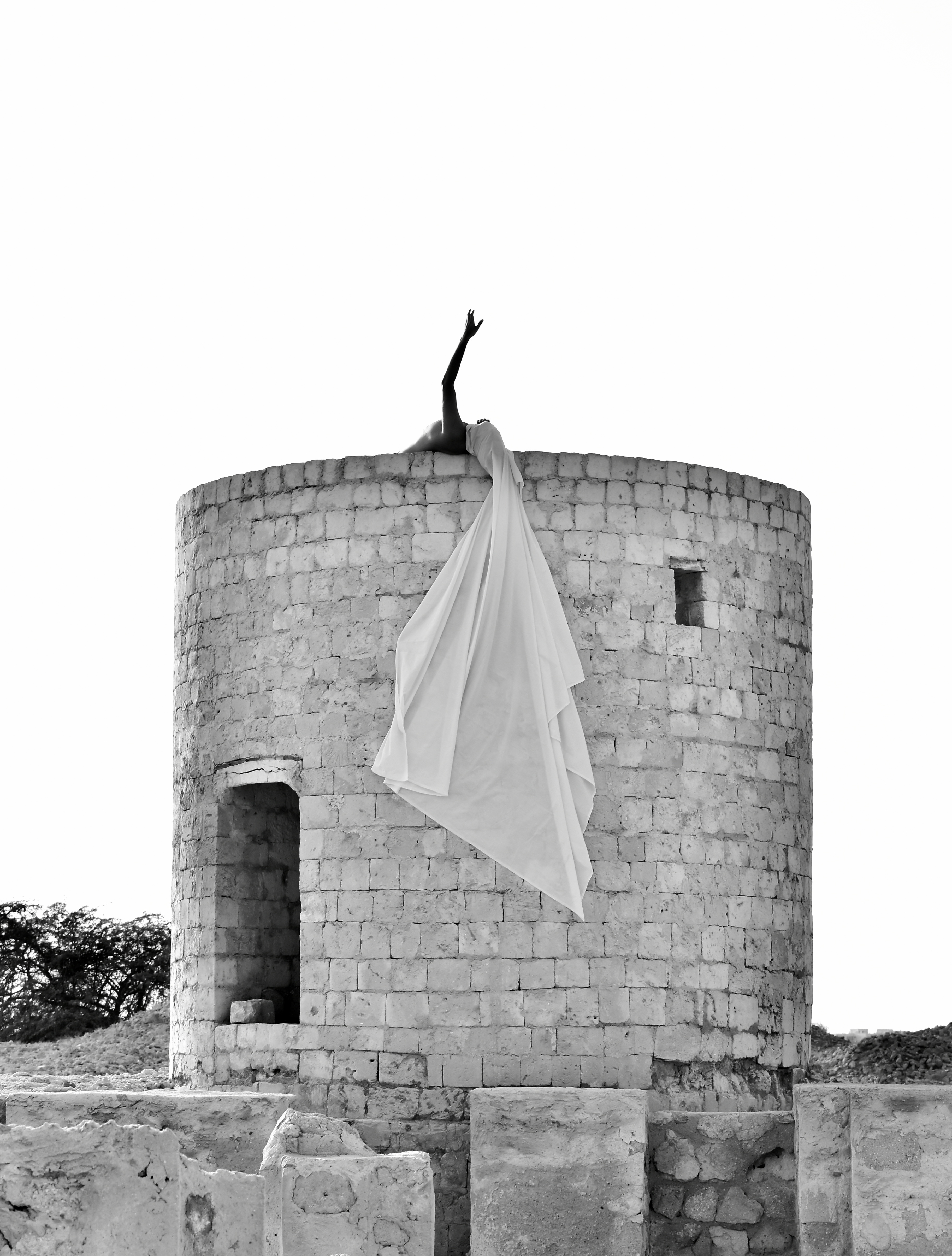 VAGUE-DARK freedom of soul from body