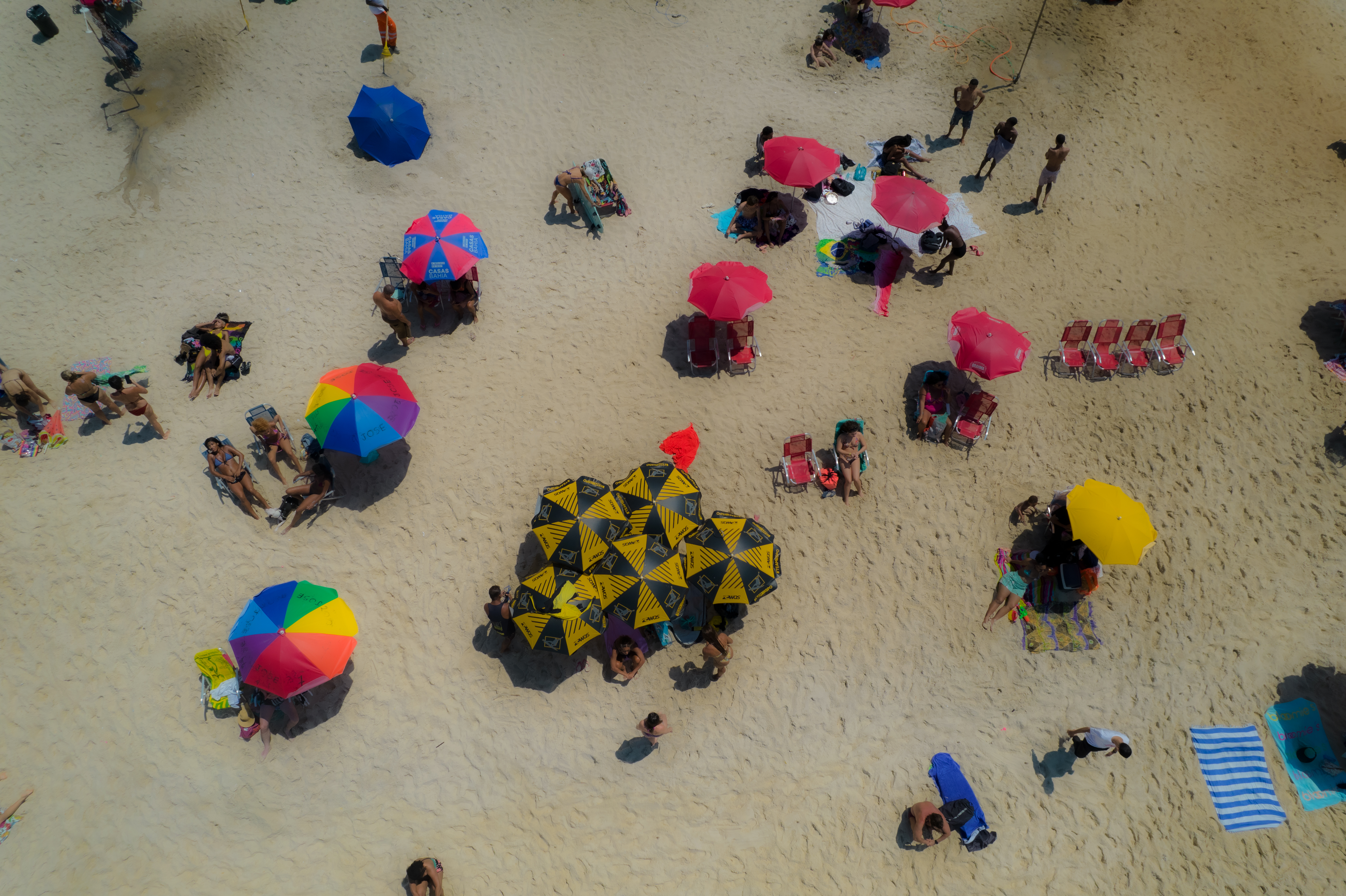 Relax with the sound of the waves